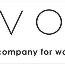 Avon Taps J. Crew Executive as New CFO