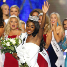 Red Aspen Takes Center Stage at Miss America Pageant