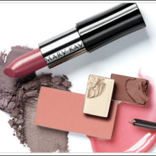 Mary Kay Canada Donation Helps Cancer Patients ‘Look Good, Feel Better’