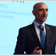 Modere Opens for Business in Italy