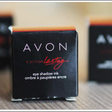 Avon Sees Higher Profit in Second Quarter