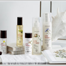 Oriflame Sees Gains on ‘Solid Performance’ in Asia and Turkey