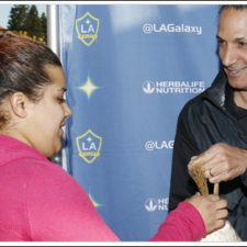 Herbalife, LA Galaxy Help Los Angeles Families Celebrate Thanksgiving