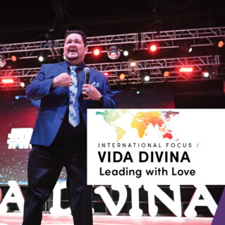 VIDA DIVINA: Leading with Love
