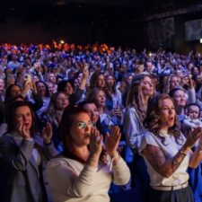 MONAT Event Hosts 800 Market Partners in Munich